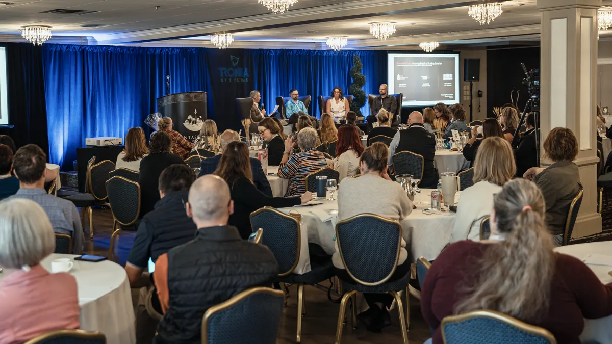 Full room panel